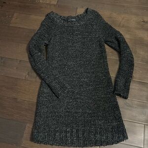 Women’s atmosphere sweater dress, black and white knit, long sleeve winter short